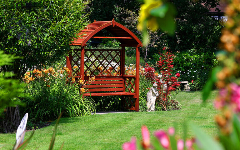 treeleftbigshop outdoor gardening